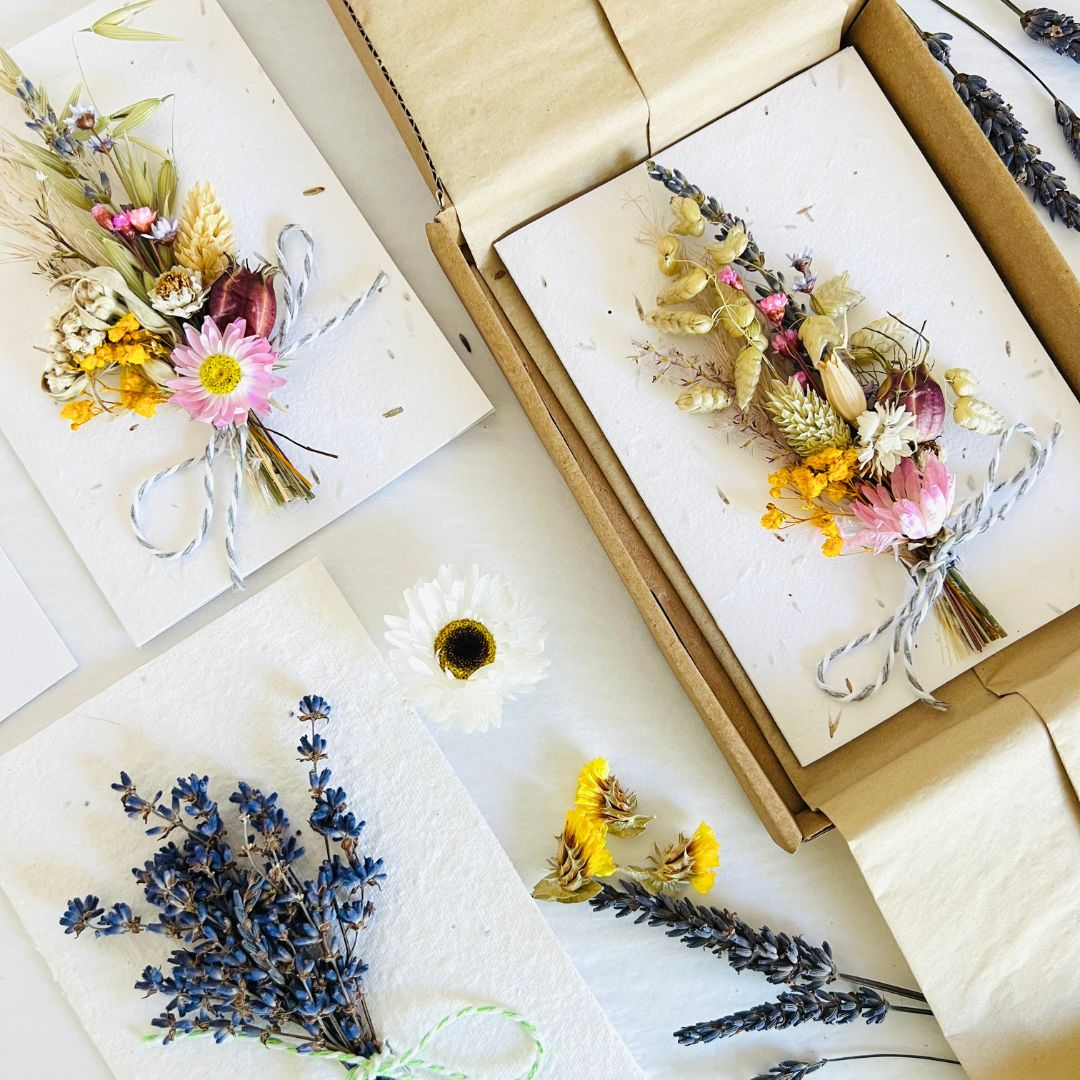 Dried Flower Posy Plantable Cards
