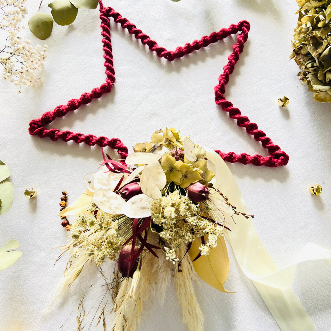 Mulberry Macrame Everlasting Stars
