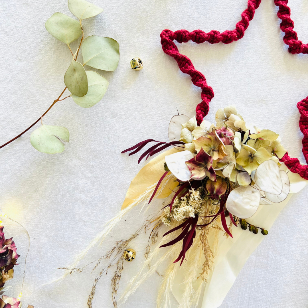 Mulberry Macrame Everlasting Stars