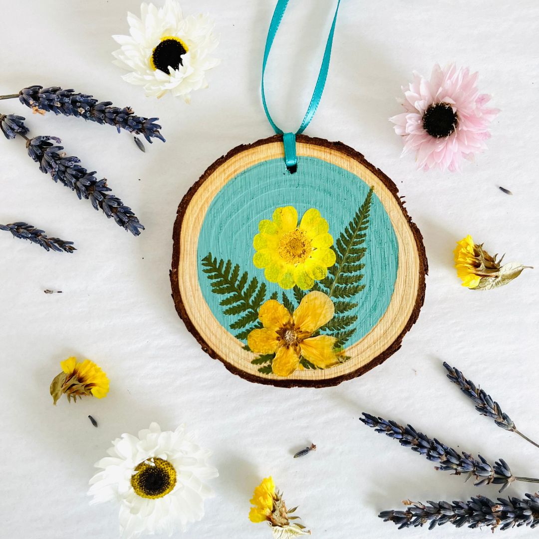 Pressed Flower Decoration
