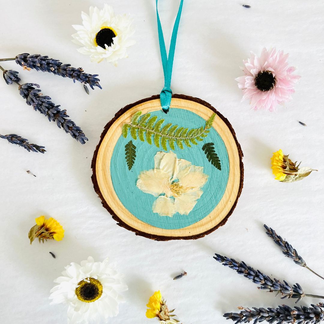 Pressed Flower Decoration