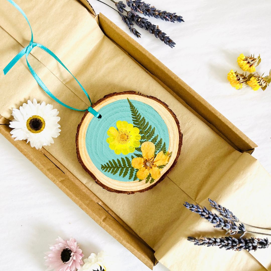 Pressed Flower Decoration
