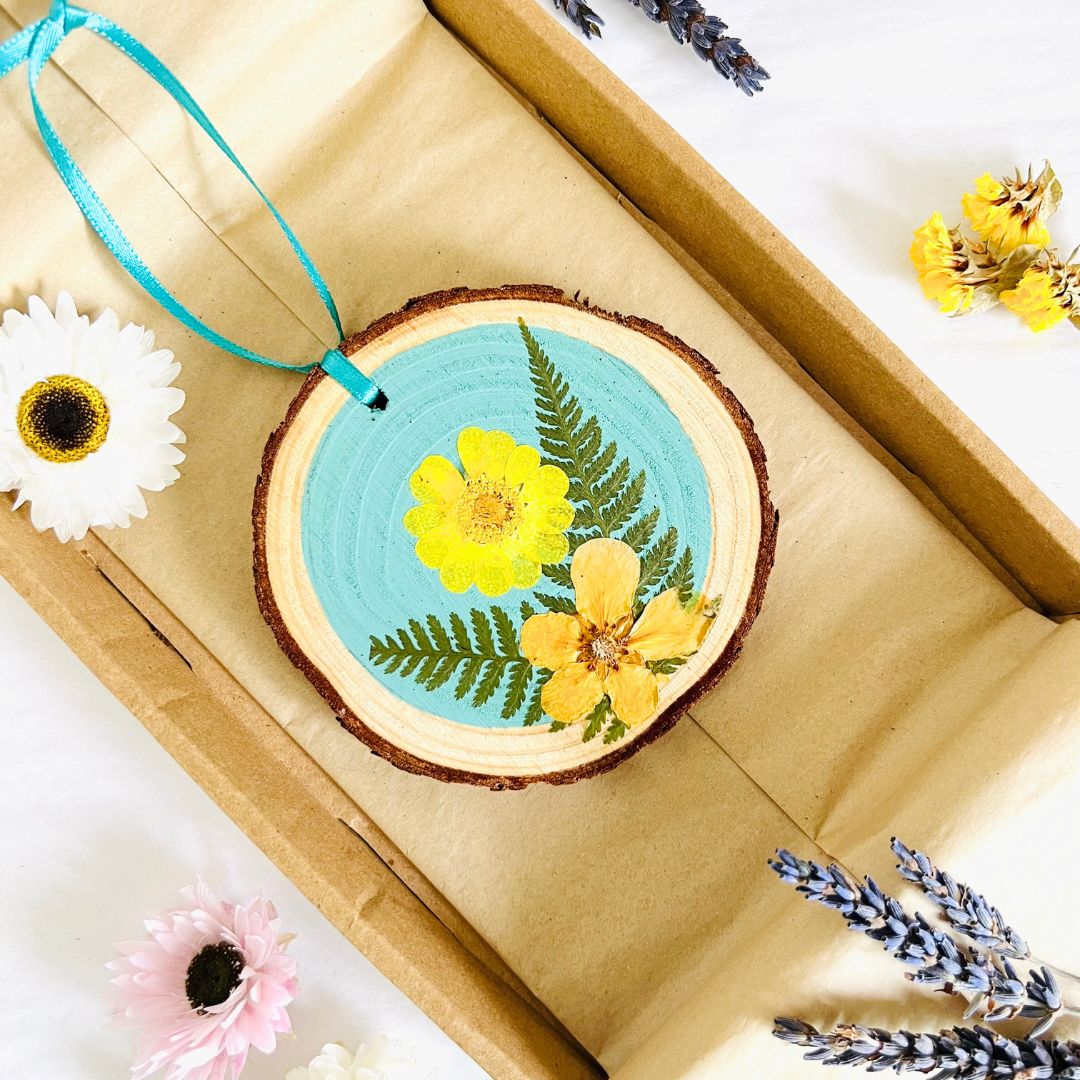 Pressed Flower Decoration