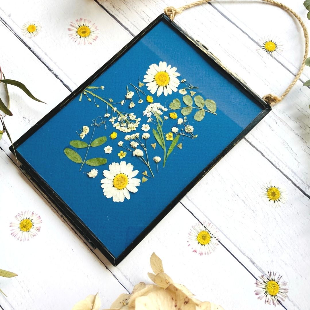 Navy Pressed Flower 1