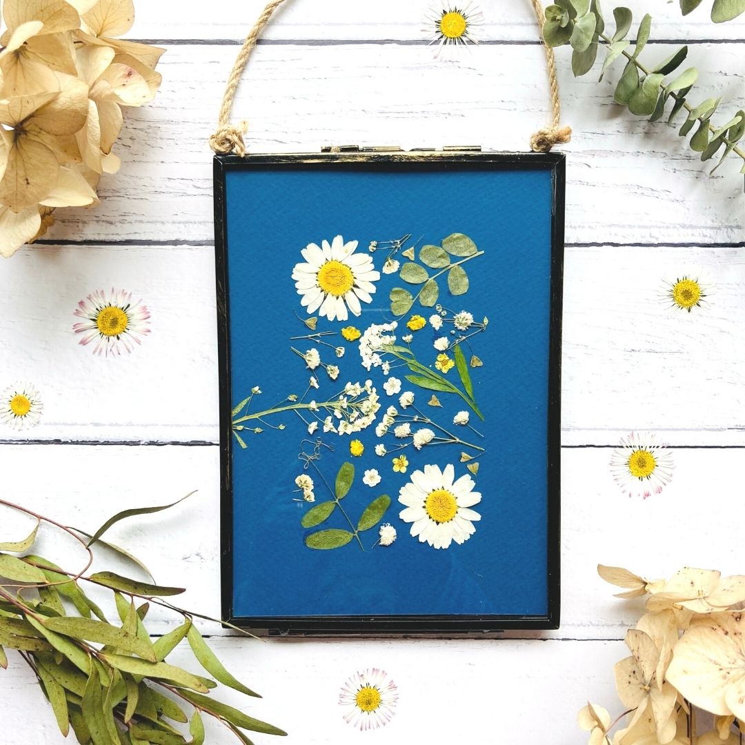 Navy Pressed Flower 1