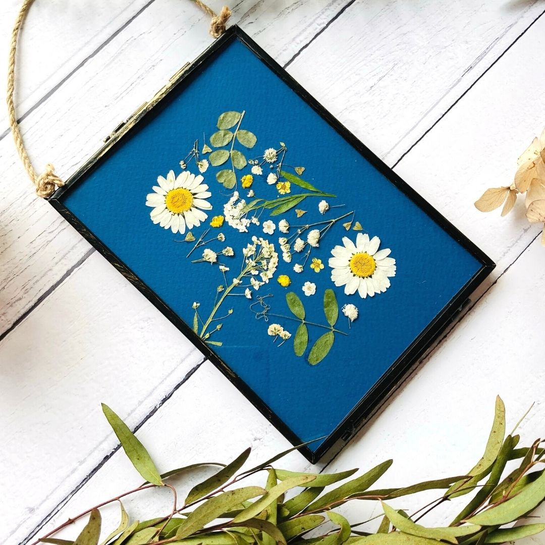 Navy Pressed Flower 1
