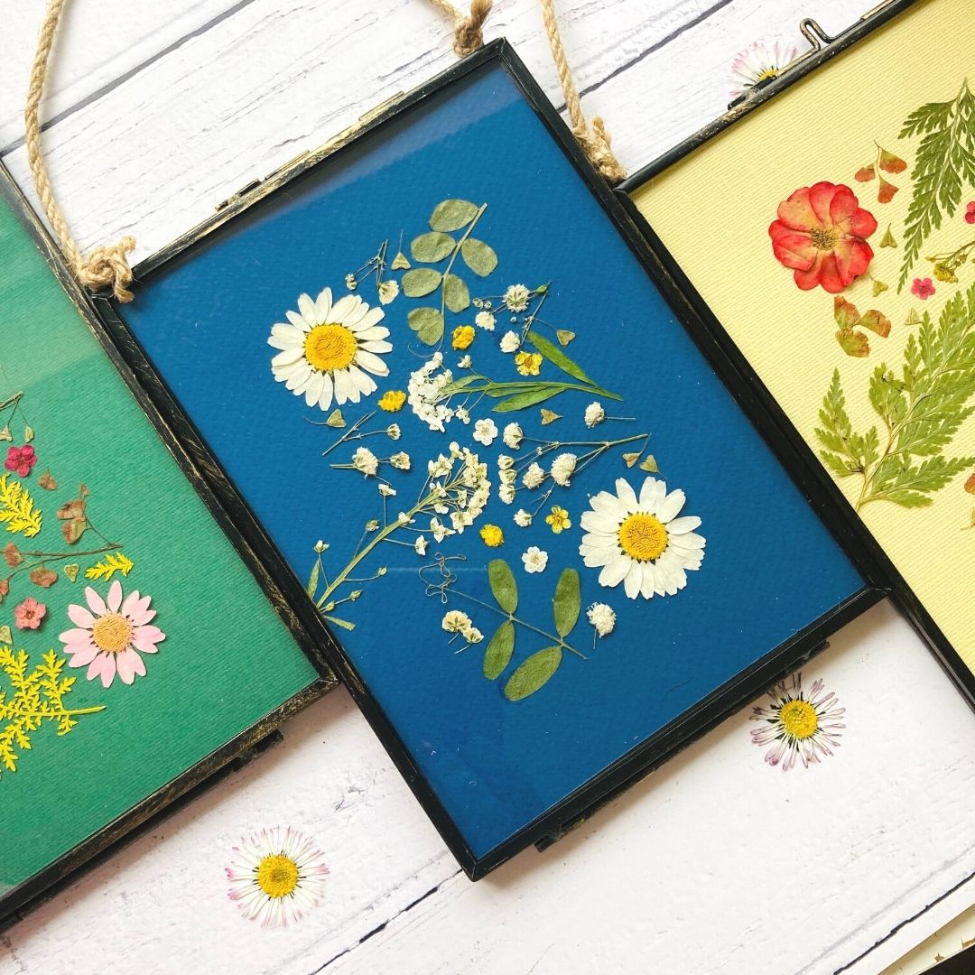Navy Pressed Flower 1