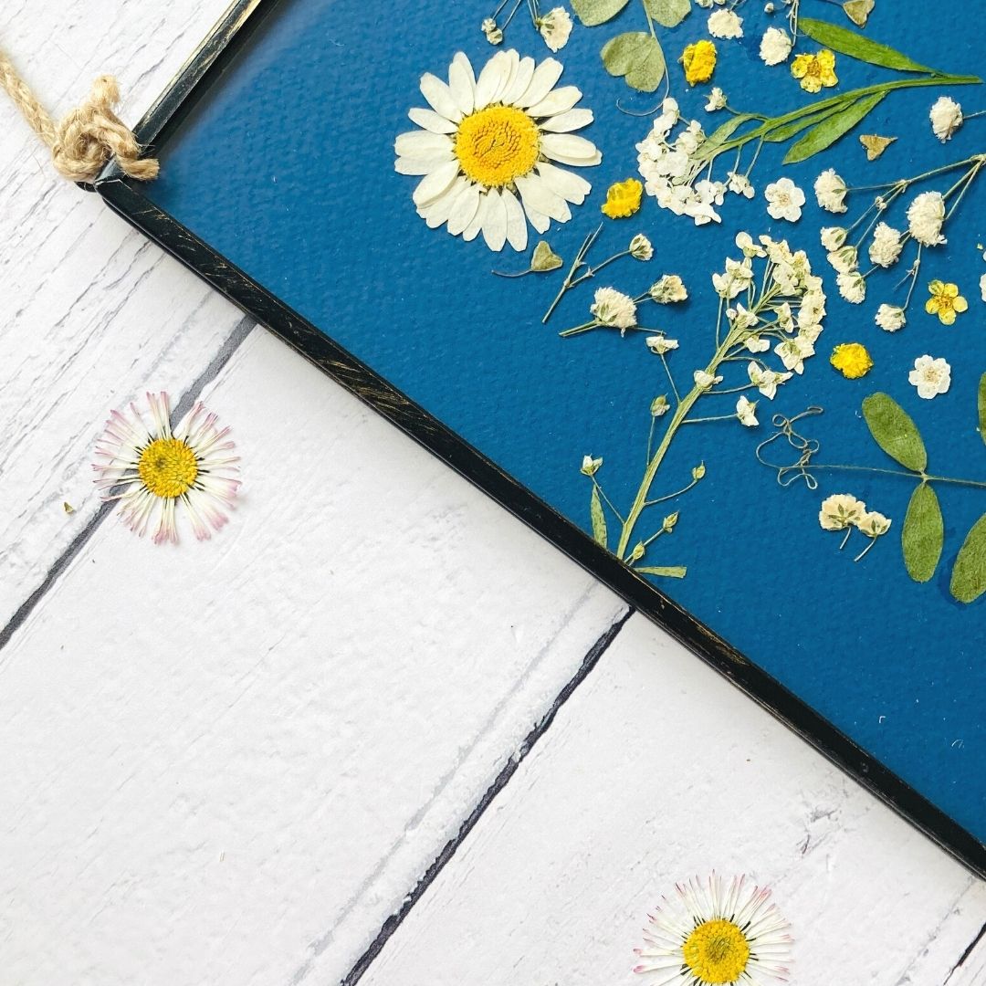 Navy Pressed Flower 1