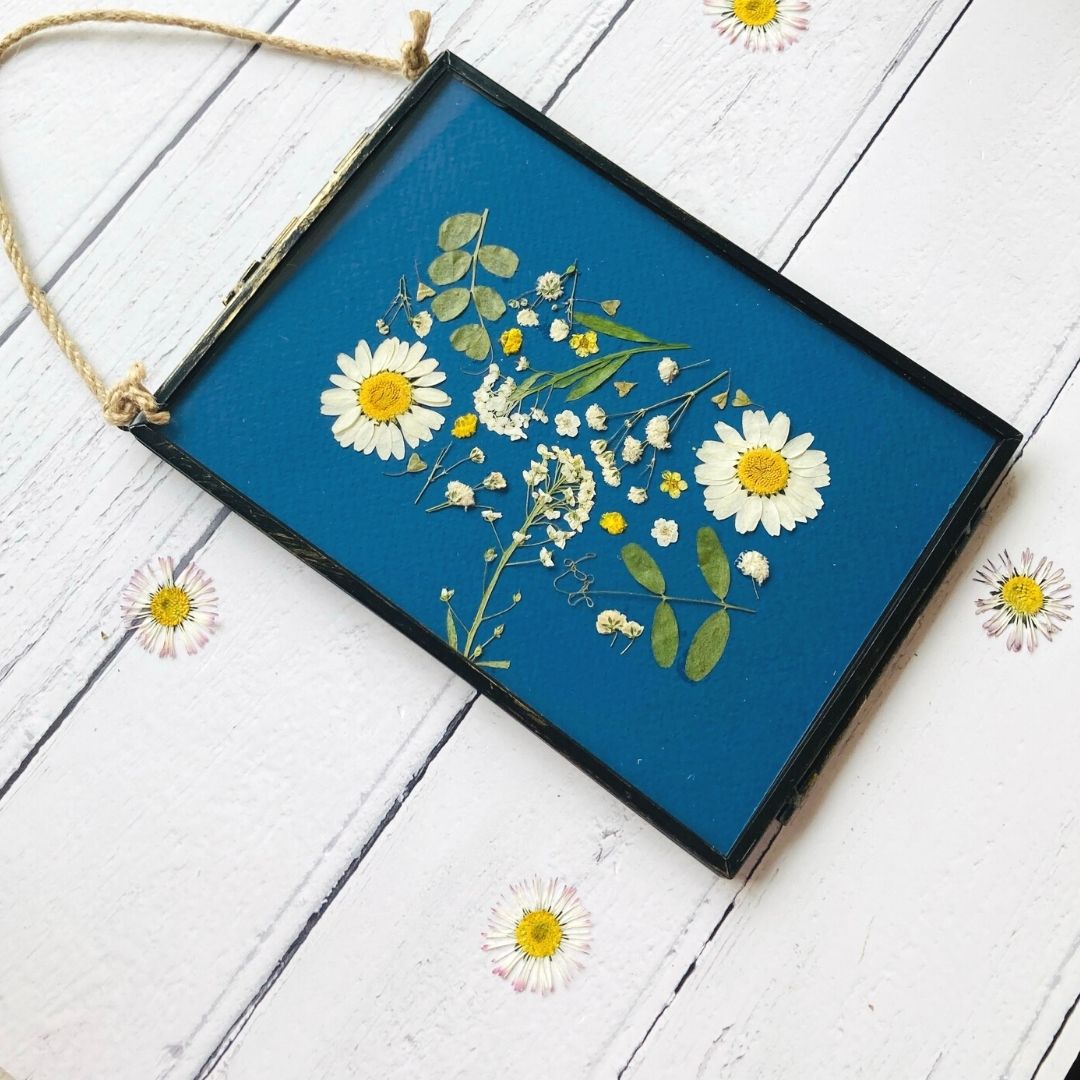 Navy Pressed Flower 1