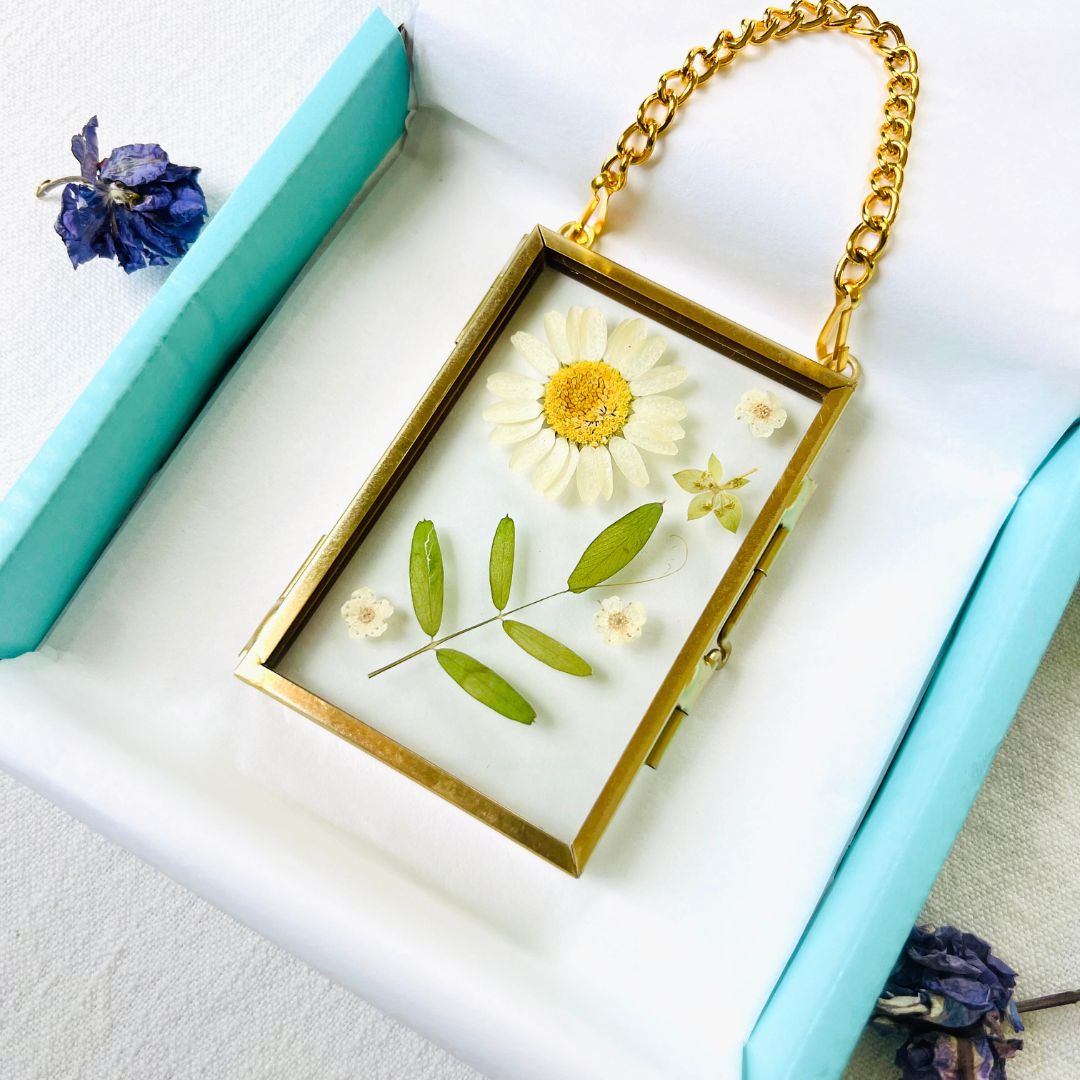 Petite Botanical Herbarium