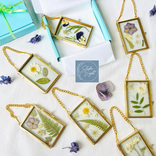 Petite Botanical Herbarium