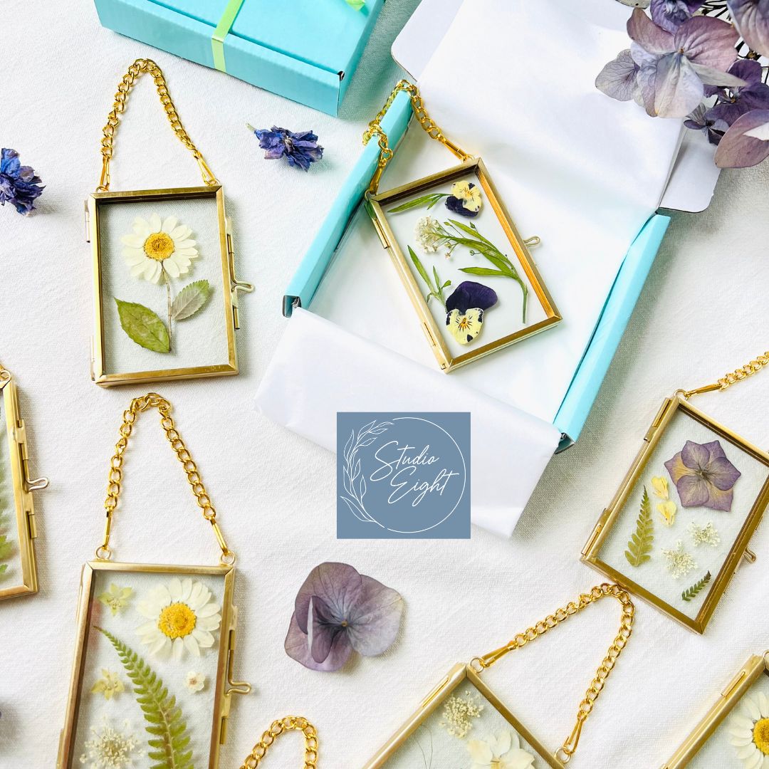 Petite Botanical Herbarium