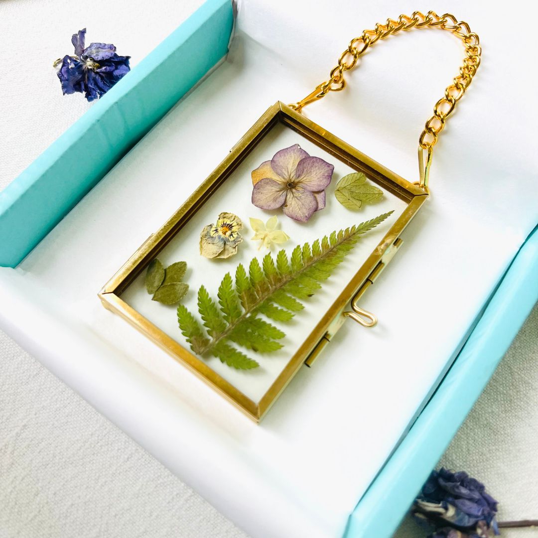 Petite Botanical Herbarium