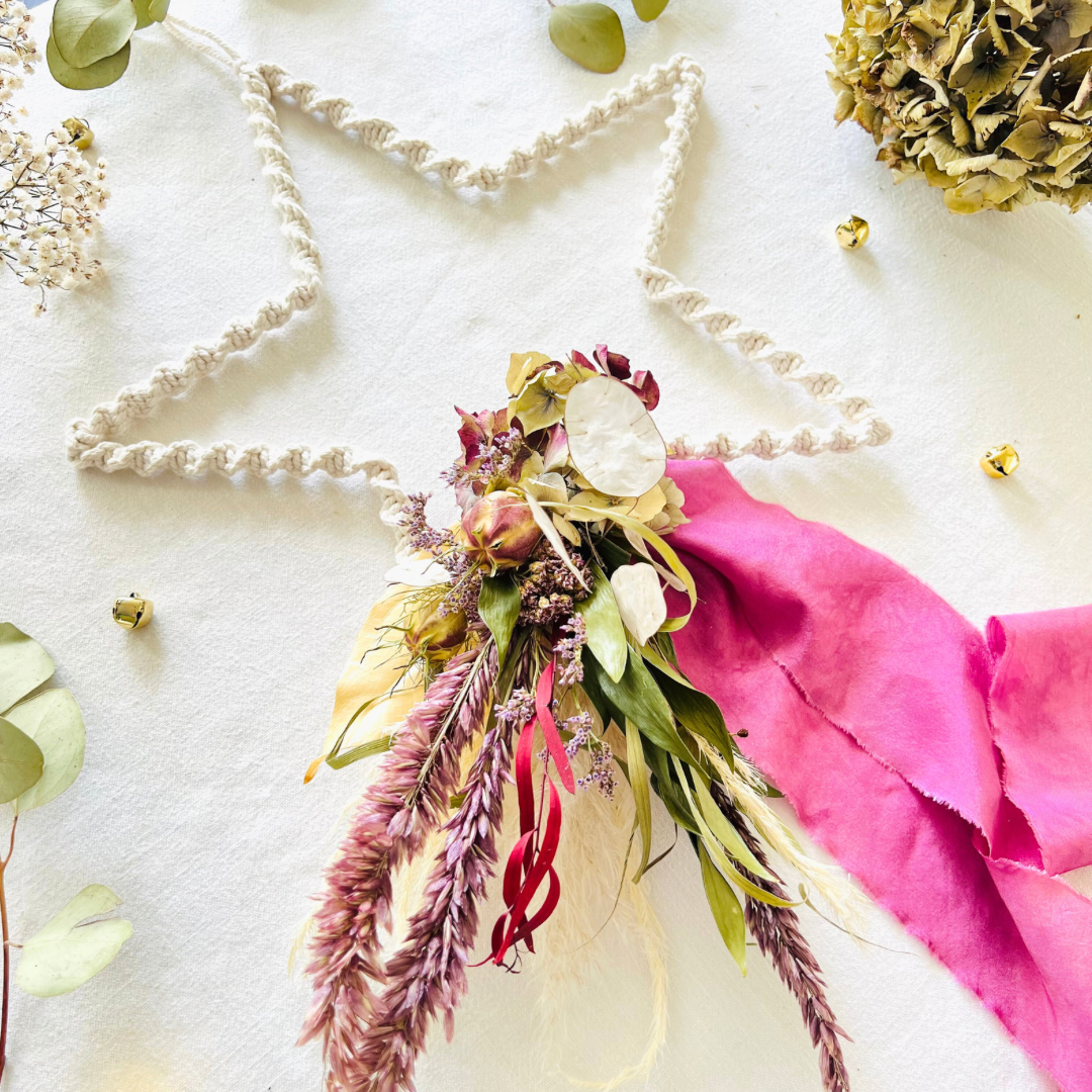 Ivory Macrame Everlasting Stars